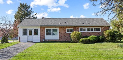 994 S Royal St, York