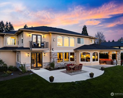 14332 160th Place NE, Woodinville