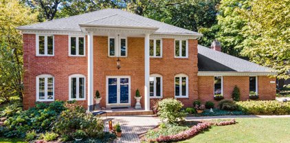 1415 Heatherton Drive, Naperville