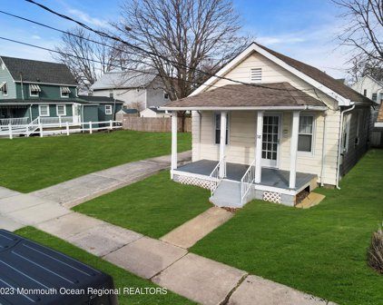 318 13th Avenue, Belmar