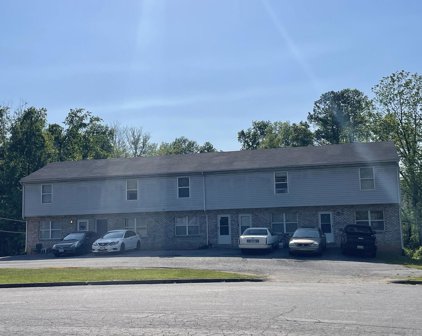 911 Palace  Ct, Martinsville