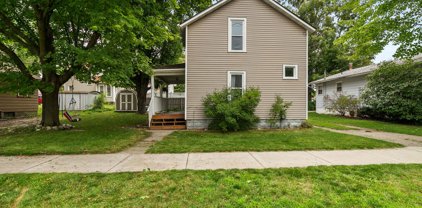 75 E Elm Street, Cedar Springs