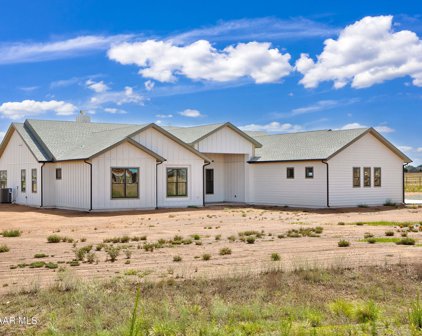 6724 E Camden Lane, Prescott Valley