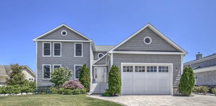 214 Curtis Point Drive, Mantoloking