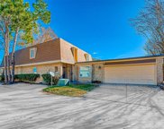 2719 Broadmoor Circle, Missouri City image