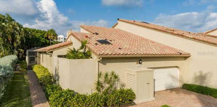 2364 Harbour Oaks Drive, Longboat Key