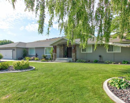7113 W 15th Ave, Kennewick