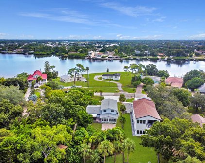 621 Bayshore Drive, Tarpon Springs