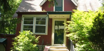 148 Wildwood Road, Algonquin