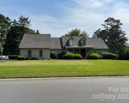5801 Bentway  Drive, Charlotte
