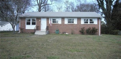 2724 N Nansemond Drive, Northeast Suffolk