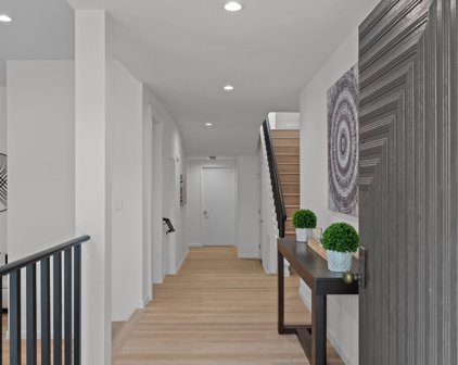 2431  Century Hl, Los Angeles