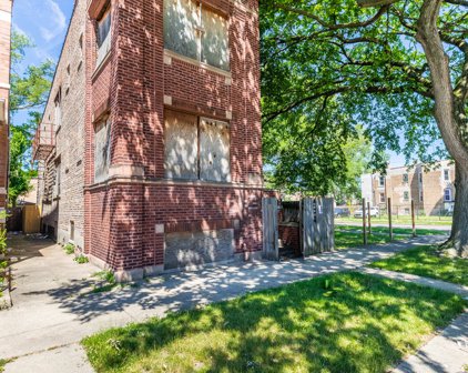 854 N Avers Avenue, Chicago