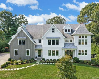 5 Oak Ridge Park, Westport