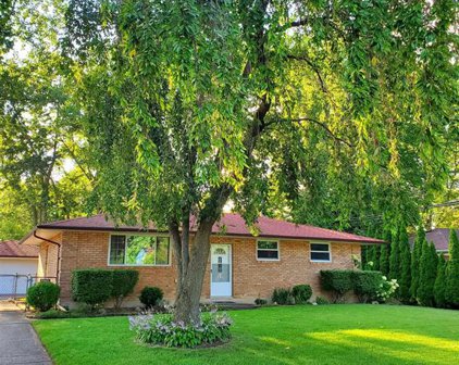 37051 Kellogg, Clinton Twp