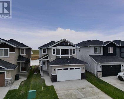 820 Edgefield Street, Strathmore