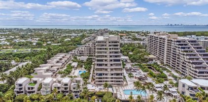 201 Crandon Blvd Unit #322, Key Biscayne