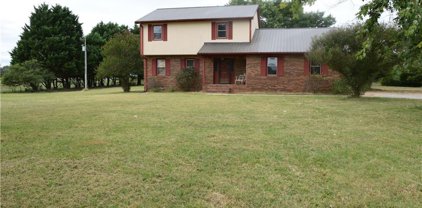 1529 Old Roberts Church Road, Anderson