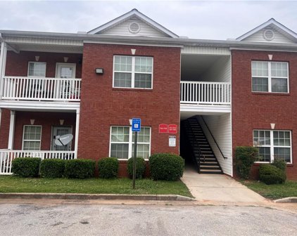 7712 Autry Circle Unit 702, Douglasville