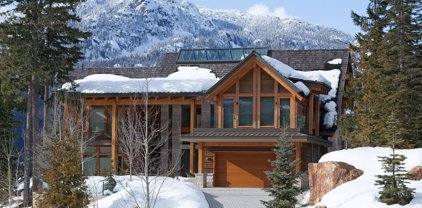 2947 High Point Drive, Whistler