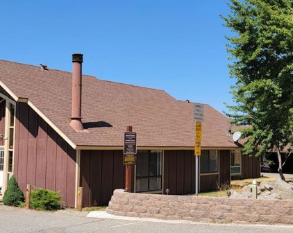 2 Village Lane, Tehachapi