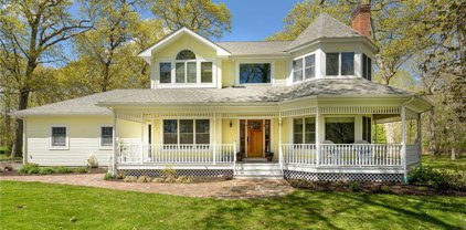 6 River Oak  Road, Barrington