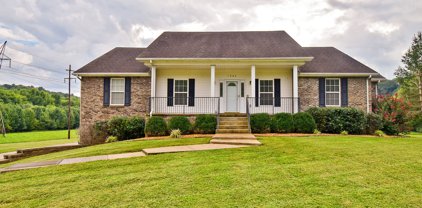 1202 Willow Bend Dr, Clarksville