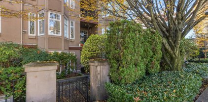 580 Twelfth Street Unit 102, New Westminster