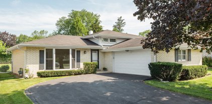 42 W 56Th Place, Westmont