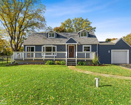 1142 Cary Road, Algonquin