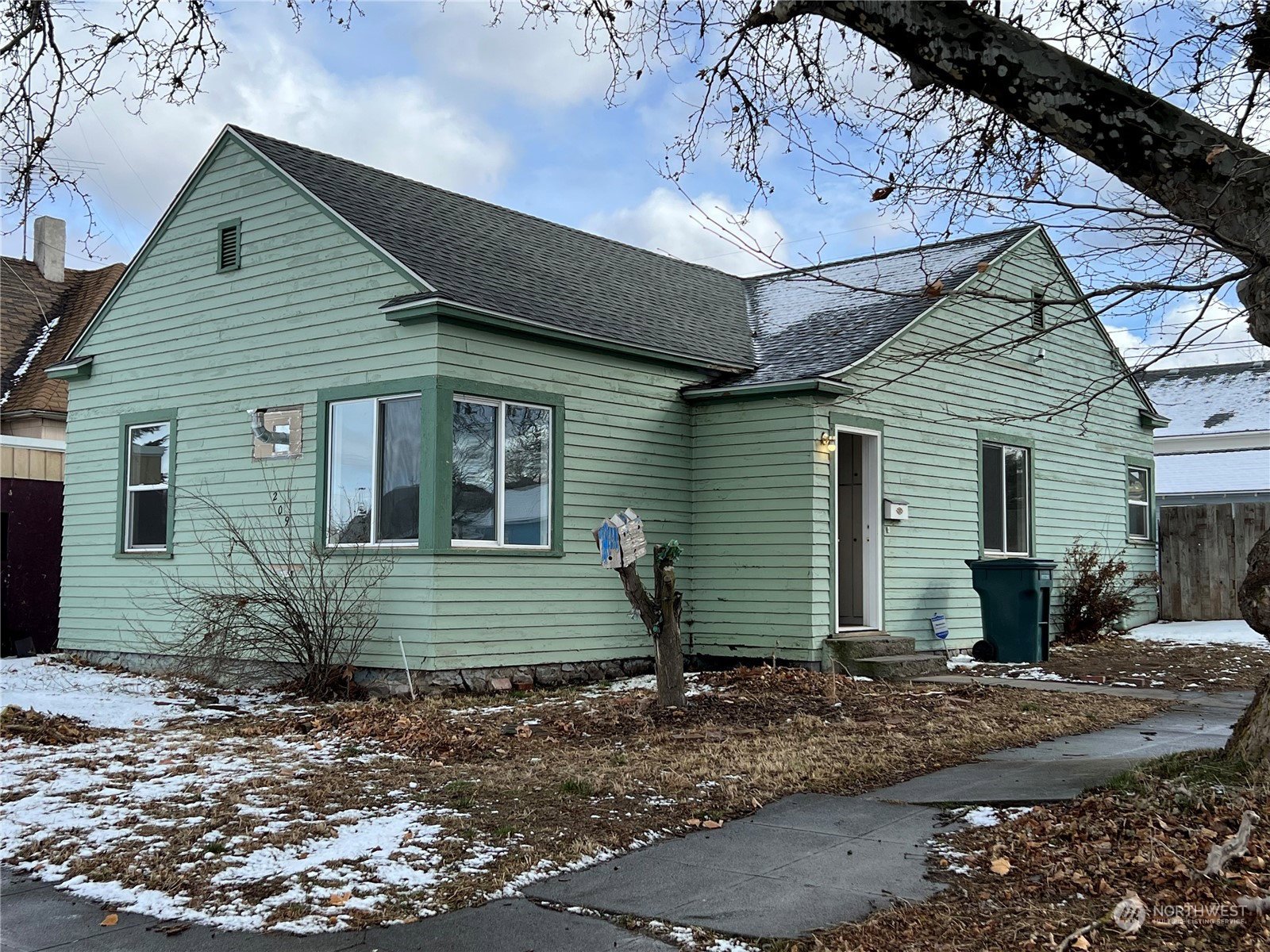 209 W 2nd Avenue, Ritzville MLS 2040150 Skyline Properties, Inc