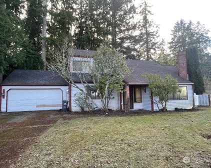 859 Suzanne Court, Langley