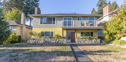 230 E 26th Street, North Vancouver