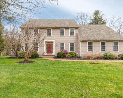 9 Barn Lane, Westford