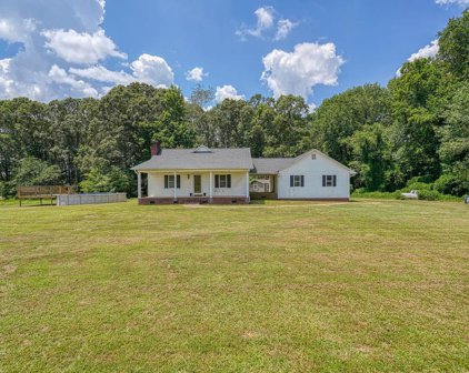 4570 Highway 101, Woodruff