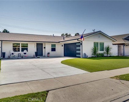 16381 Fairway, Huntington Beach