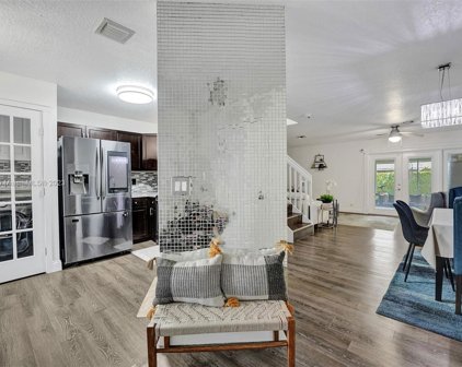 4735 Sw 14th Ct, Deerfield Beach