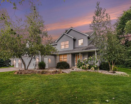 8700 Pleasant Meadows Drive NE, Rockford