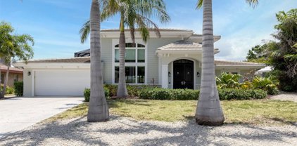 2151 Lusitania Drive, South Sarasota
