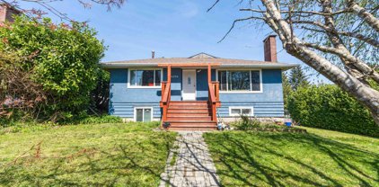4254 Caddy Road, North Vancouver