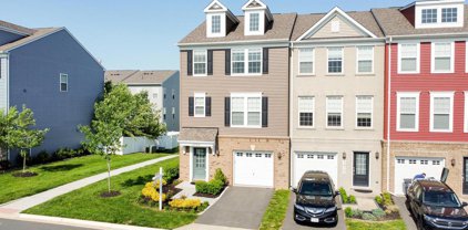 10729 Caledonia Meadow Dr, Manassas