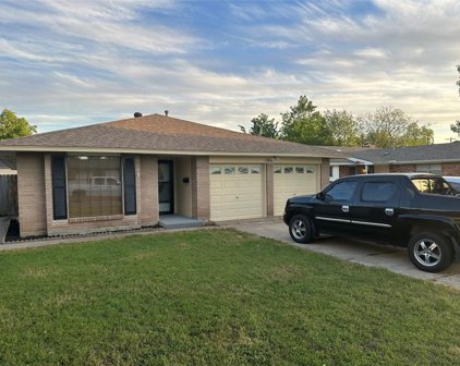 5728 NW 46th Street, Warr Acres