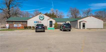 1100 H Highway, Liberty
