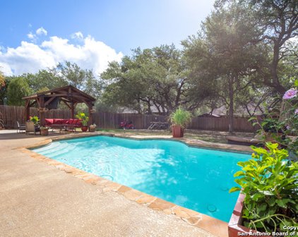 9614 French Walk, Helotes