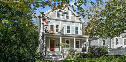 52 Morton Avenue Unit 1, Newport