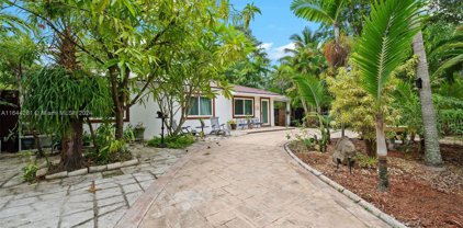 1556 Ne 131st Rd, North Miami