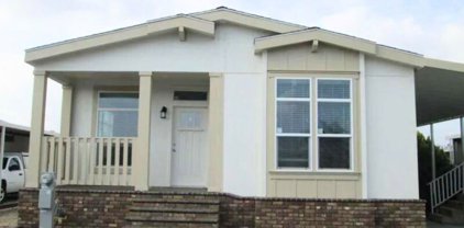 4400 Philadelphia Unit 215, Chino