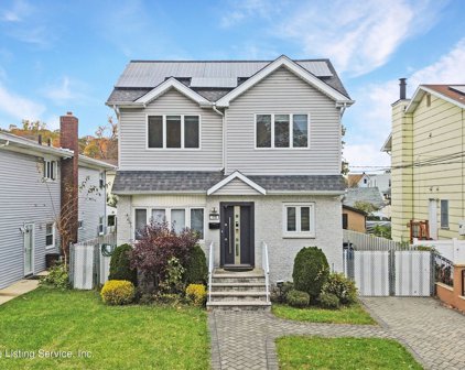 115 Rome Avenue, Staten Island