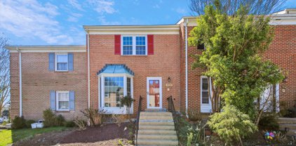 4580 Airlie Way, Annandale