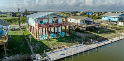 831 County Road 201, Sargent